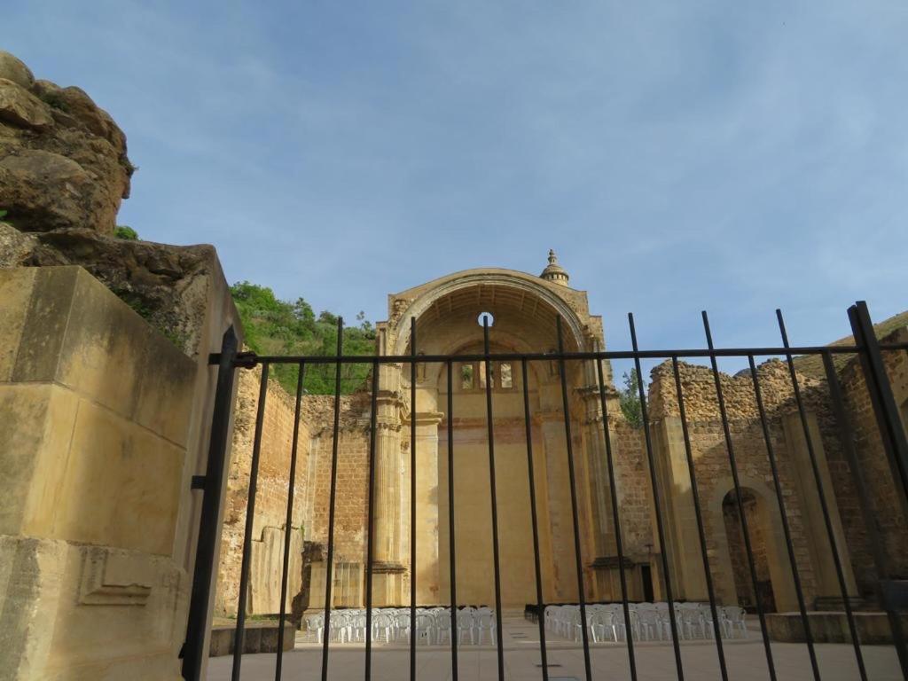 Alojamientos Puerta Del Parque Cazorla Luaran gambar