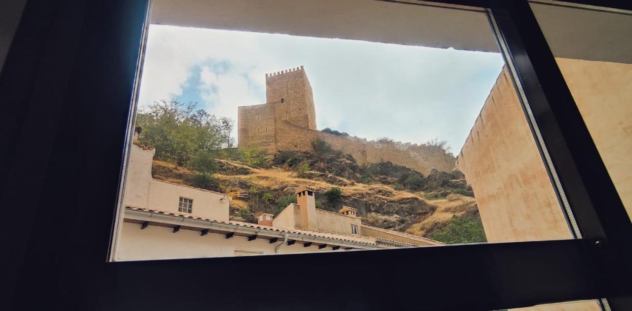 Alojamientos Puerta Del Parque Cazorla Luaran gambar