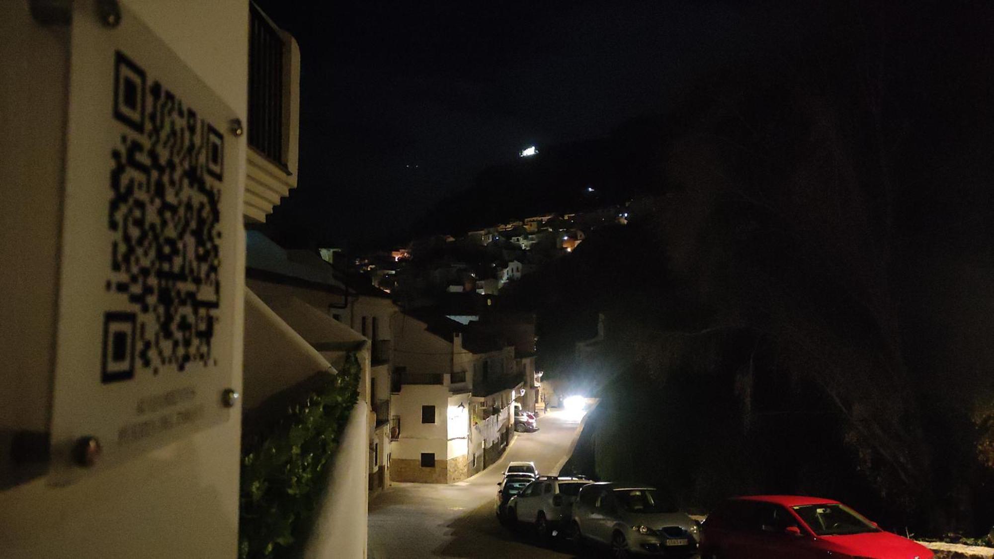 Alojamientos Puerta Del Parque Cazorla Bilik gambar